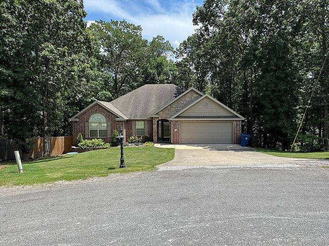 10 Reighton Ln, Bella Vista, AR