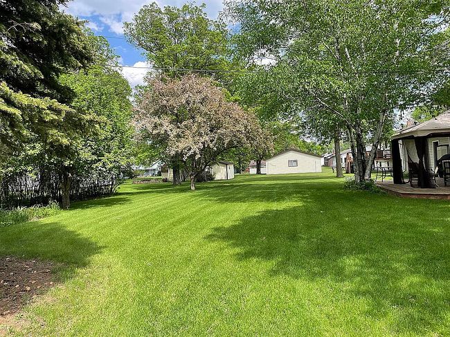 Photo of 503 W Madison Ave, Mahnomen, MN