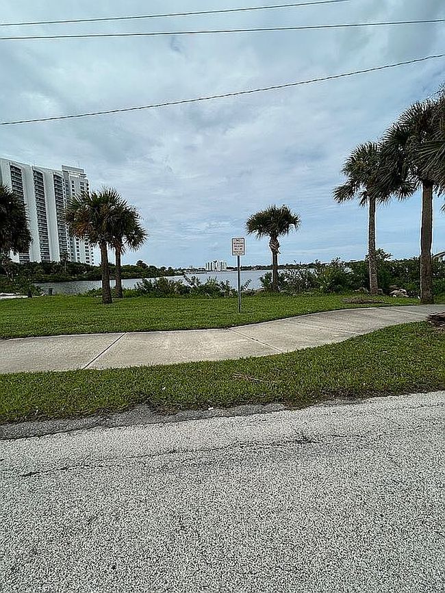 Image of 925 Sickler Dr