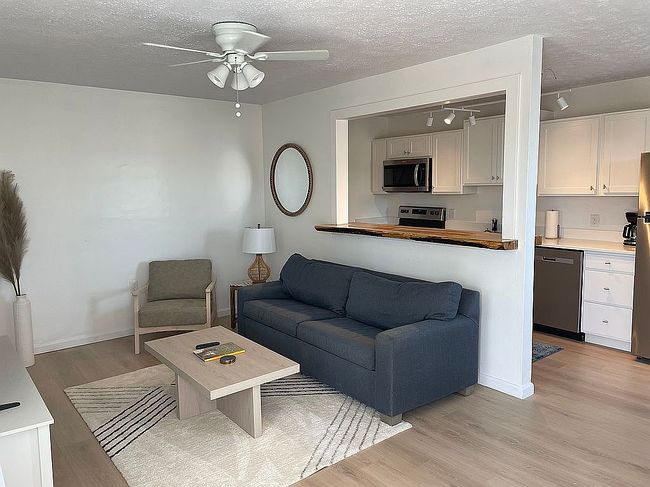 Photo of 5228 Beach Dr, Panama City, FL