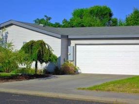 Additional photo of property located at 4852 Meadow Glen Loop