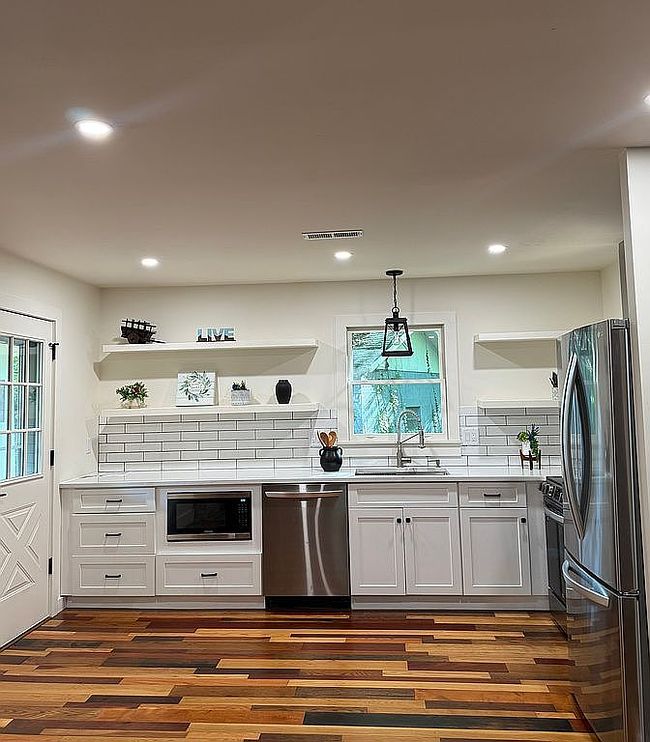 Photo of 70 Tallent St, Franklin, NC