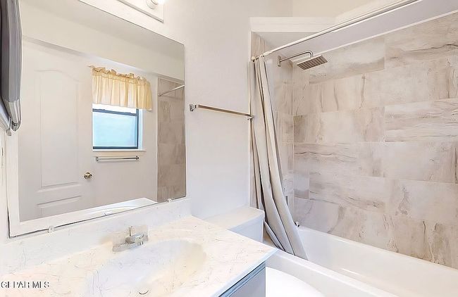 Photo of 11421 Lone Wolf Cir, El Paso, TX