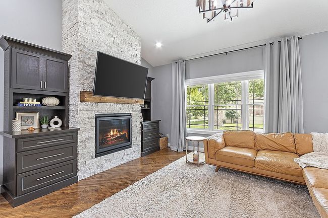 Photo of 21 Timberlane Dr, Clear Lake, IA