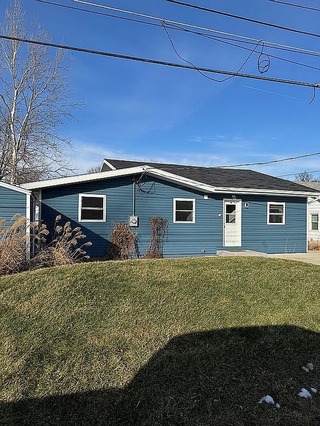 Photo of 266 Chain O Lakes Dr, Coldwater, MI