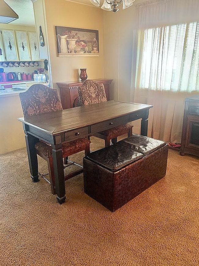 Additional photo 3 of property located at 18 W Washington Ave Unit 28