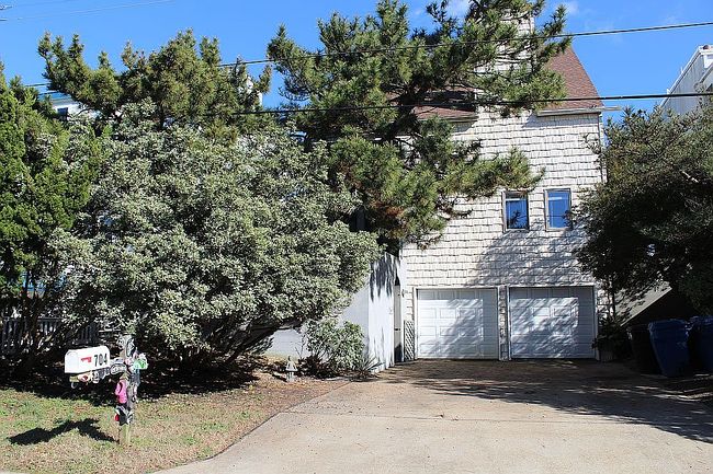 Image of 704 S Atlantic Ave