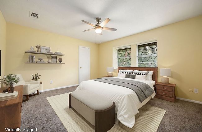 Image of 907 Garden Walk Dr