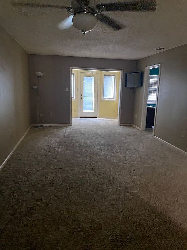 Photo of 67 Colony Park Dr, Savannah, GA