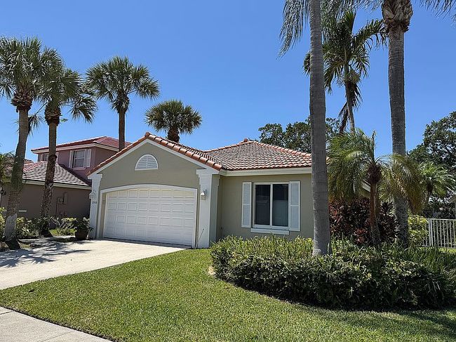Photo of 2006 Nw 182nd Ave, Pembroke Pines, FL