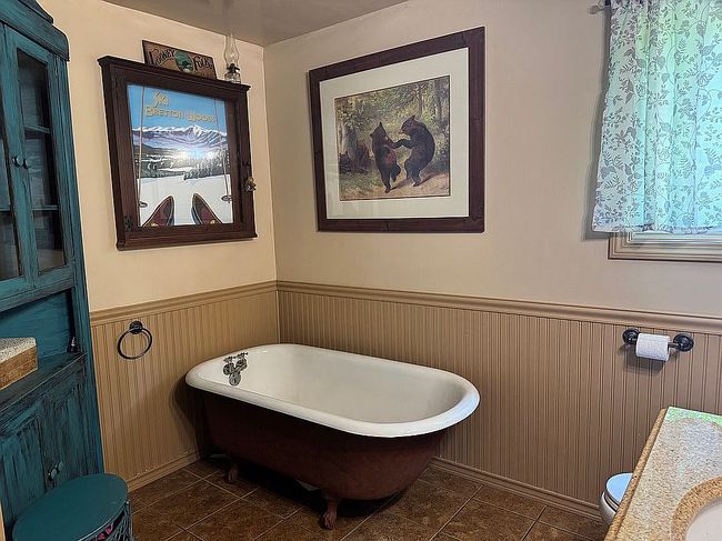Image of 42 Forest Pond Rd