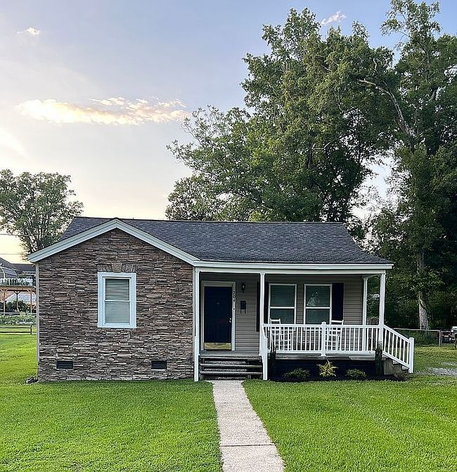 204 Elm St, Clinton, SC