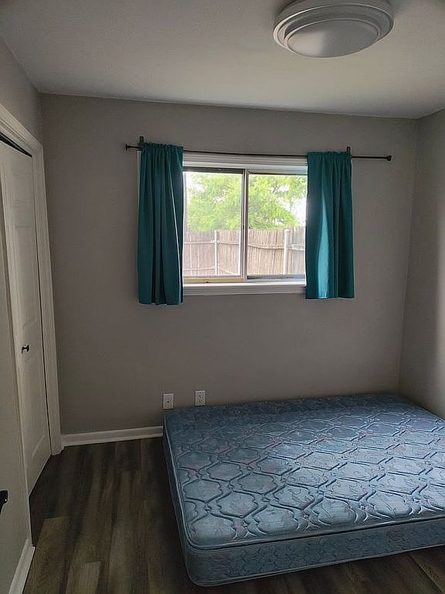 Additional photo 1 of property located at 5100 Inlet Dr