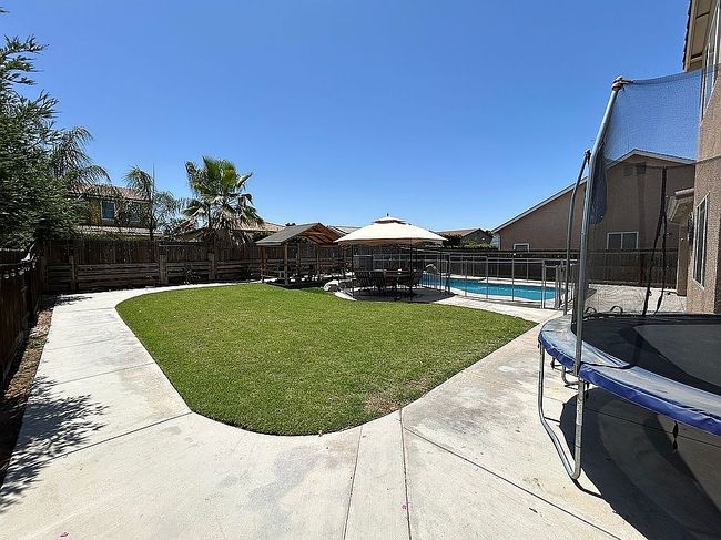 Photo of 2833 W Connelly Ave, Visalia, CA
