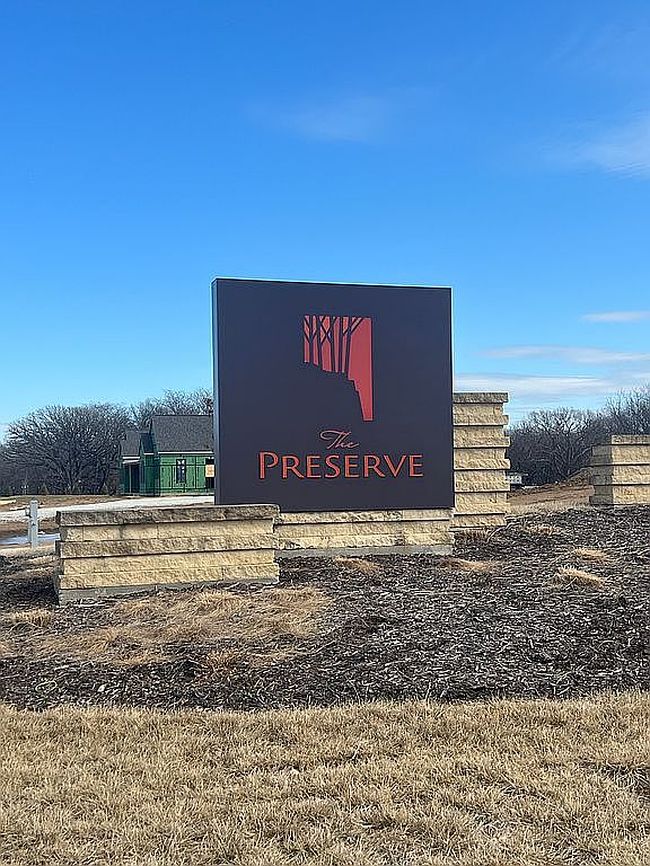 Image of 3727 Sw Meadow Rose Point