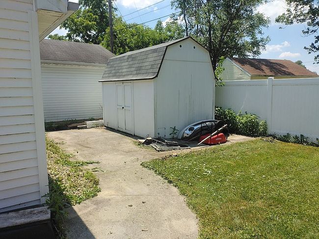 Photo of 228 Lester Ave, Northwood, OH