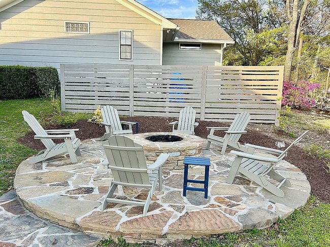 Photo of 1115 Lakeshore Dr, Jacksons Gap, AL