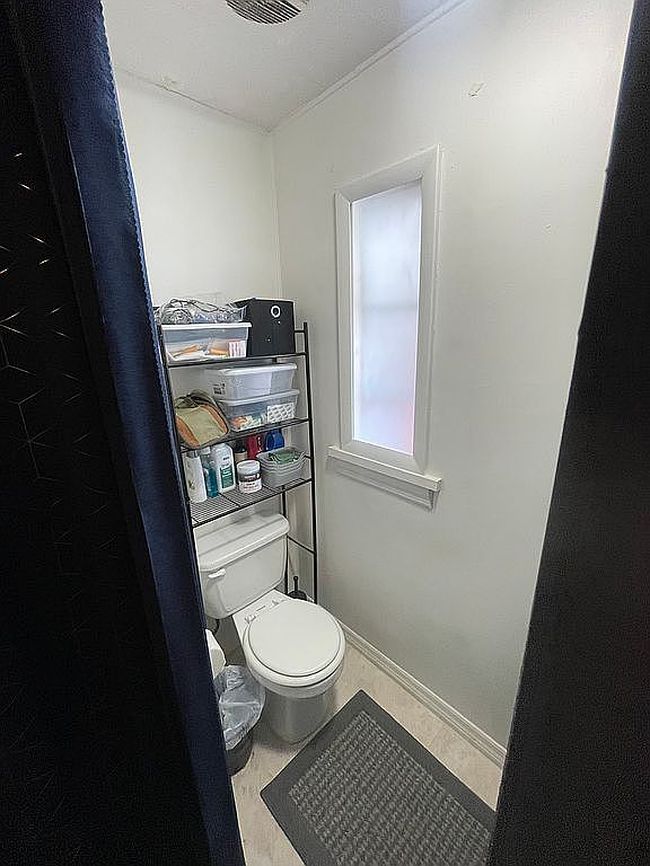 Photo of 181 N Lake Dr, Leesburg, FL