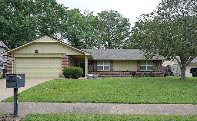 Photo of 4816 Carole Ct