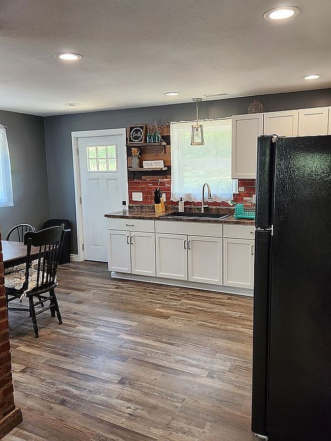 Photo of 682 County Road 421, Poplar Bluff, MO