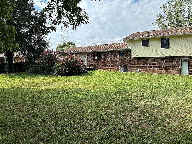 Photo of 3000 Candies Ln Nw, Cleveland, TN