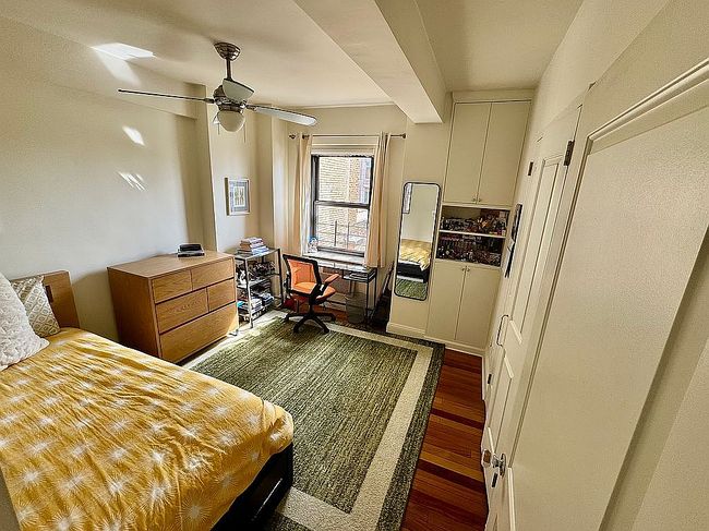Image of 2166 Broadway Apt 19B