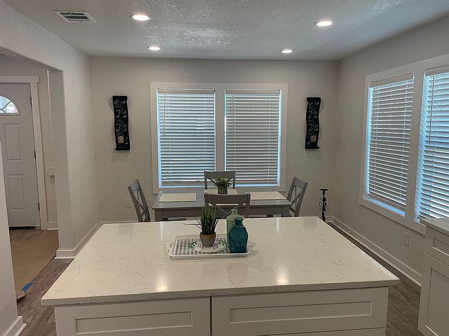 Preview of property located at 1623 North Ctr