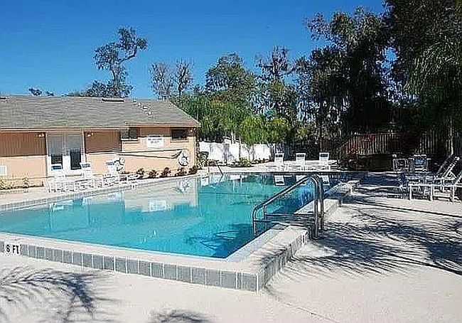 Photo of 420 Arnold Dr, Daytona Beach, FL