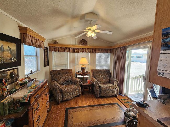 Additional photo 2 of property located at 2501 W Wickenburg Way #265