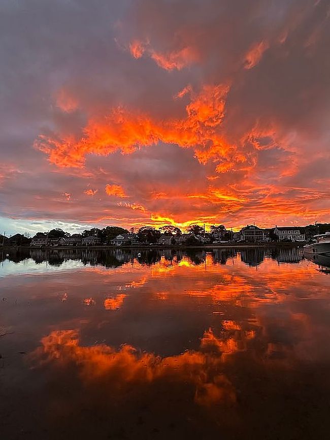 Photo of 10 East Blvd, Wareham, MA