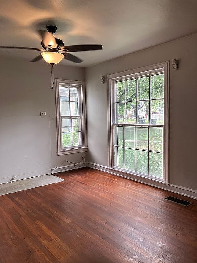 Photo of 2713 Pine Ave, Waco, TX