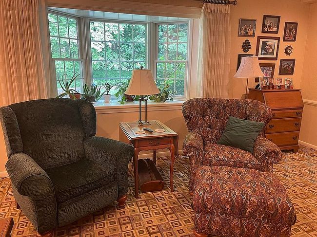 Photo of 5675 Winthrop Dr, Erie, PA