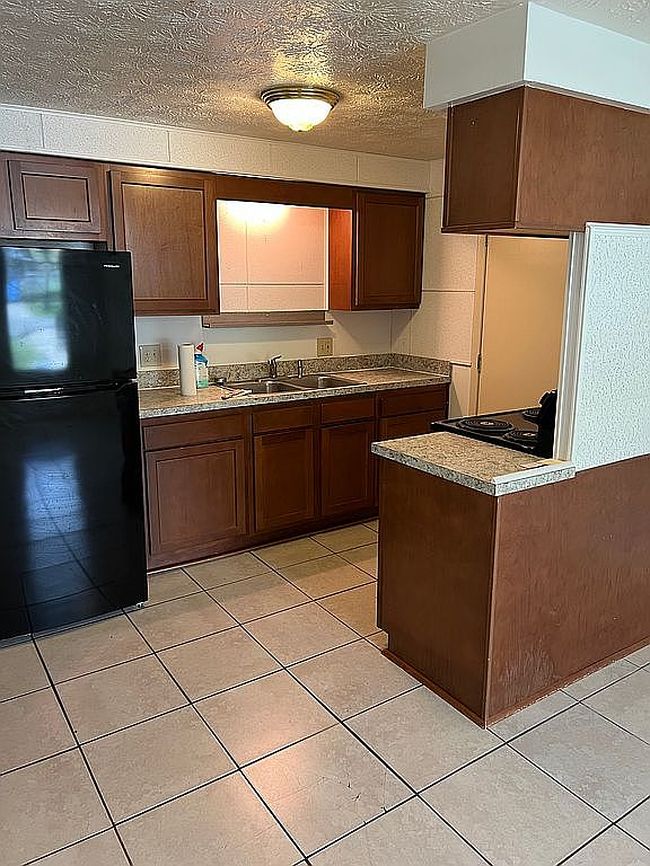 Image of 193 Evergreen Ln