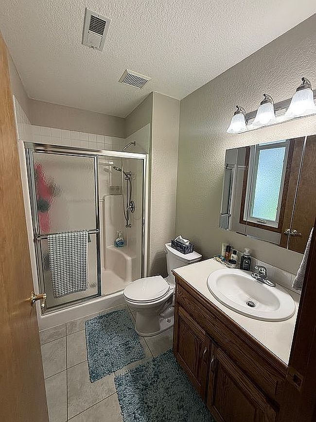 Preview of property located at 2701 Chipperfield Rd