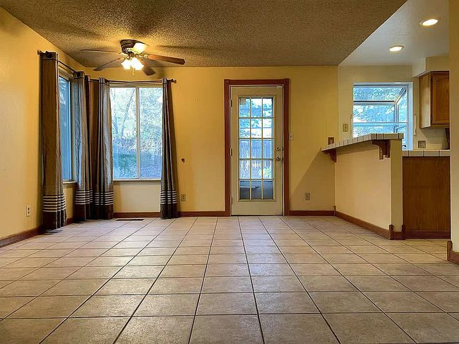 Image of 6369 Walnut Creek Rd