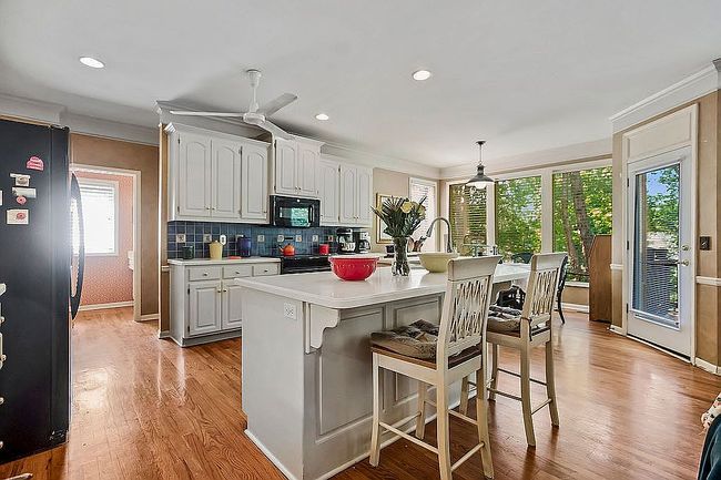 Image of 14602 Grant Ln
