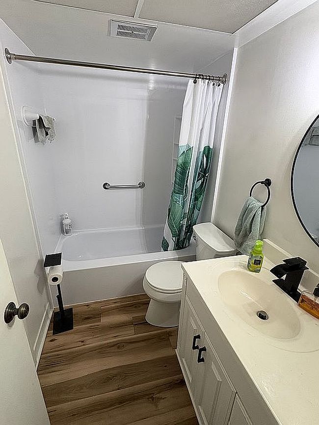 Image of 1235 S Highland Ave #5-608