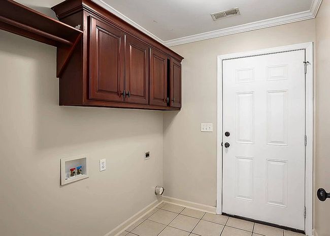 Image of 2326 Parc Pl