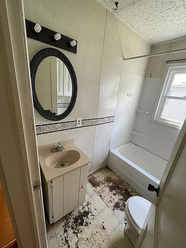 Photo of 727 W North St, Lebanon, IN