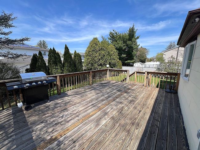 Photo of 58 W 6th St, Deer Park, NY
