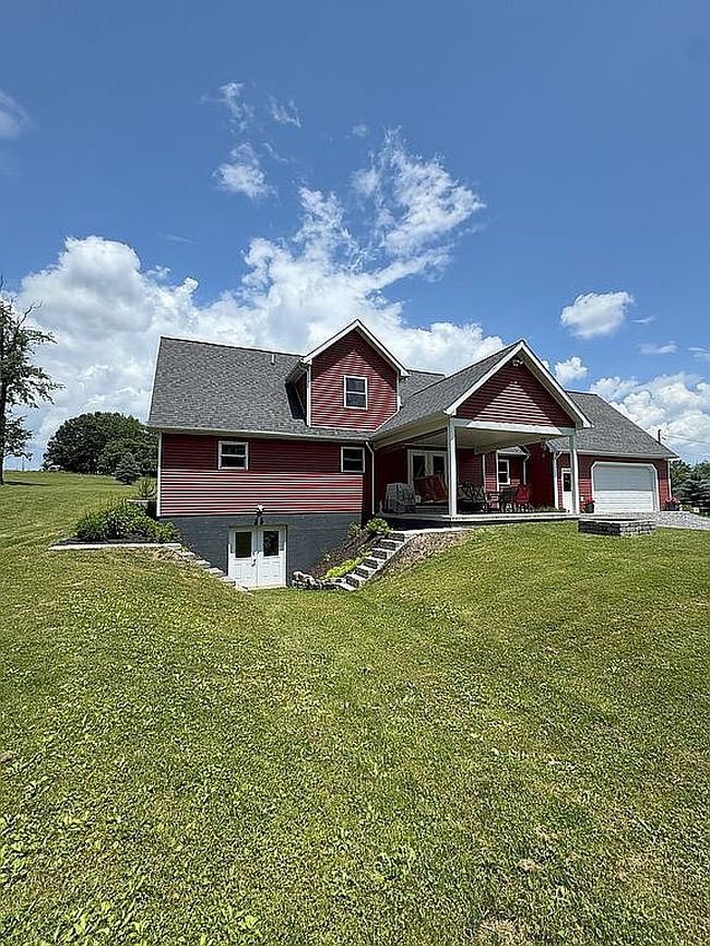 Photo of 1750 Rosely Rd, Saint Marys, PA