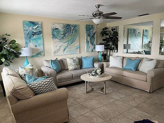 8584 111th St Apt 308, Seminole, FL