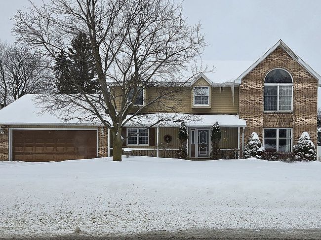 Image of 285 W Irwin St