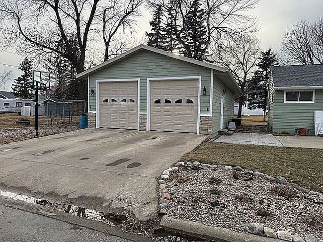 Image of 906 Odegard Ave Se