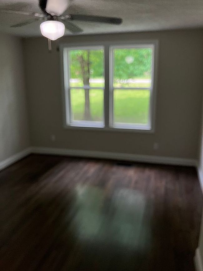 Preview of property located at 4995 Rainbow Dr