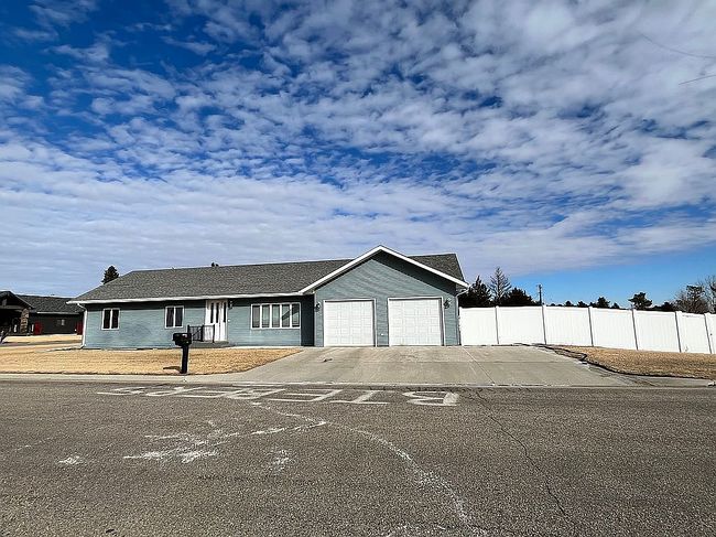 Image of 405 Dakota St