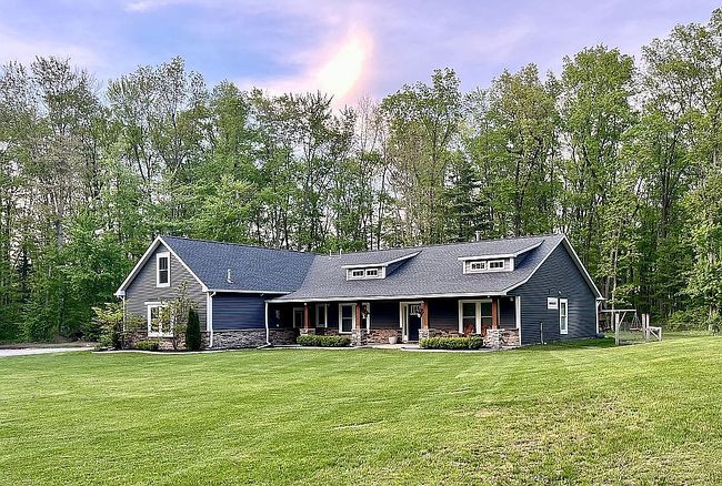 Image of 2400 N Hacker Rd