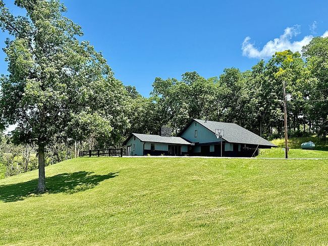 Photo of 20782 Lost Trl, Kirksville, MO