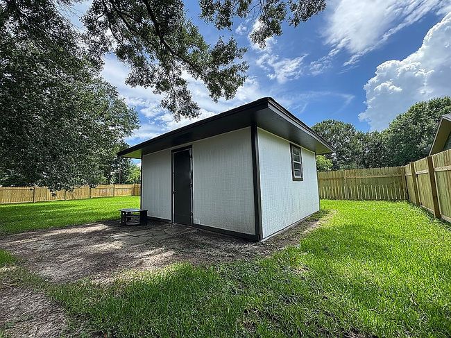 Photo of 725 Texas Ave, Port Neches, TX
