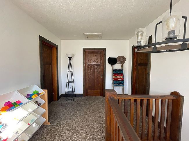 Image of 215 S 3rd St